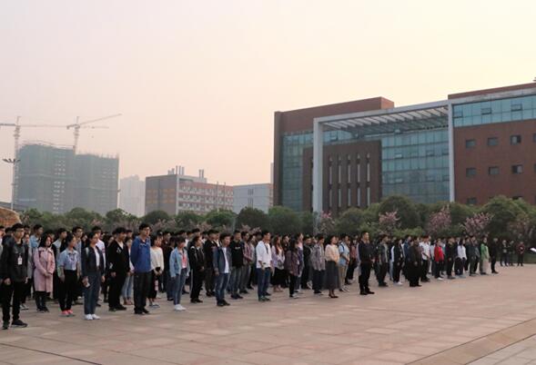 QQ截图20180402211159.jpg